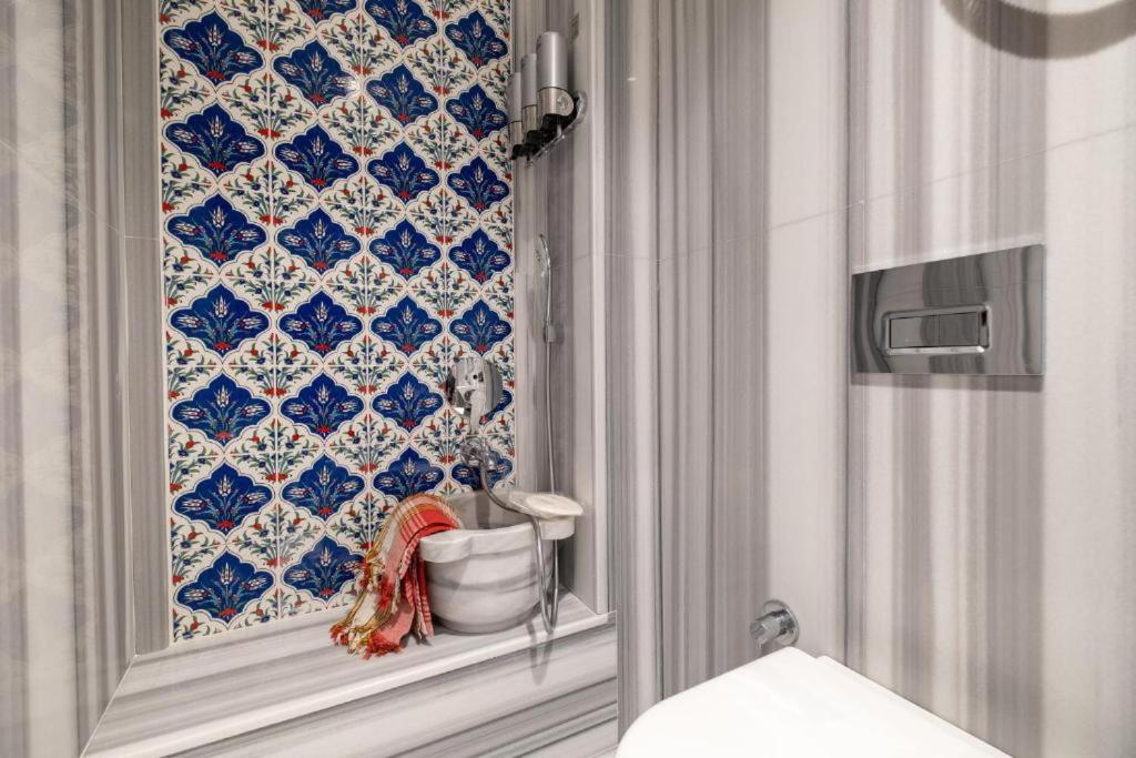 Hotel The By Platine *
